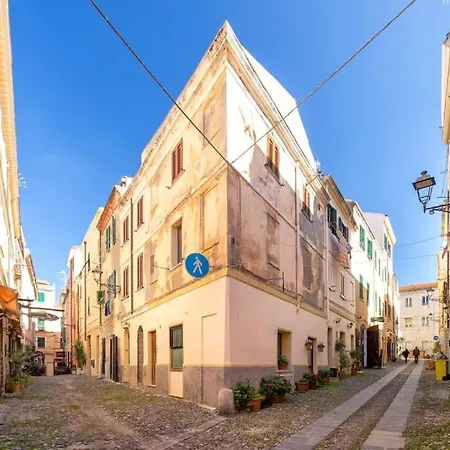 Little Flower Apartment Alghero