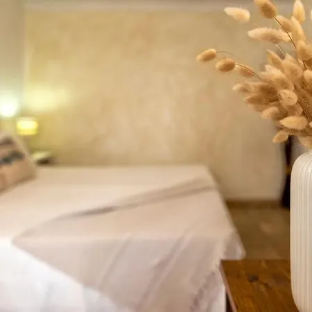 Little Flower Appartement